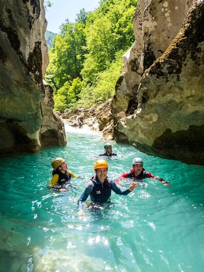 Aqua-rando dans le Verdon — randonnée aquatique depuis Castellane